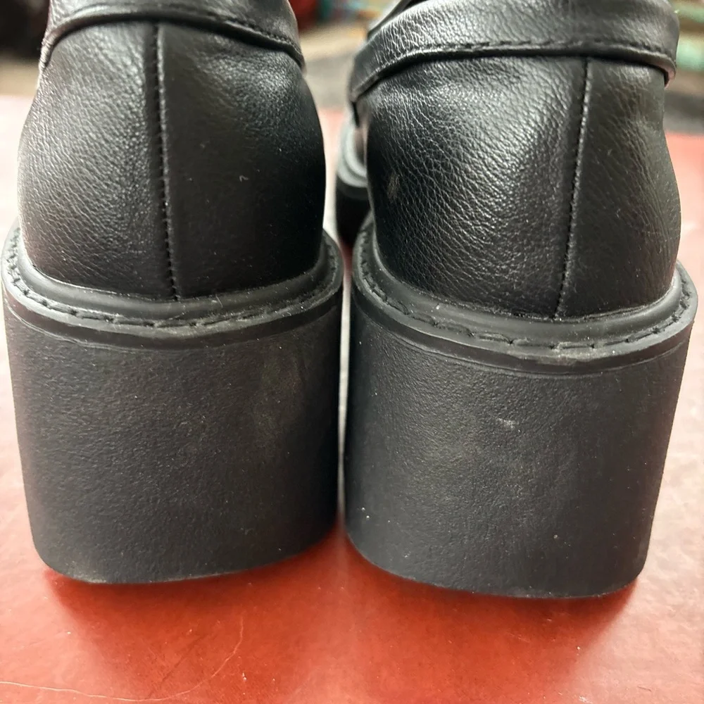Dolce Vita sleek black